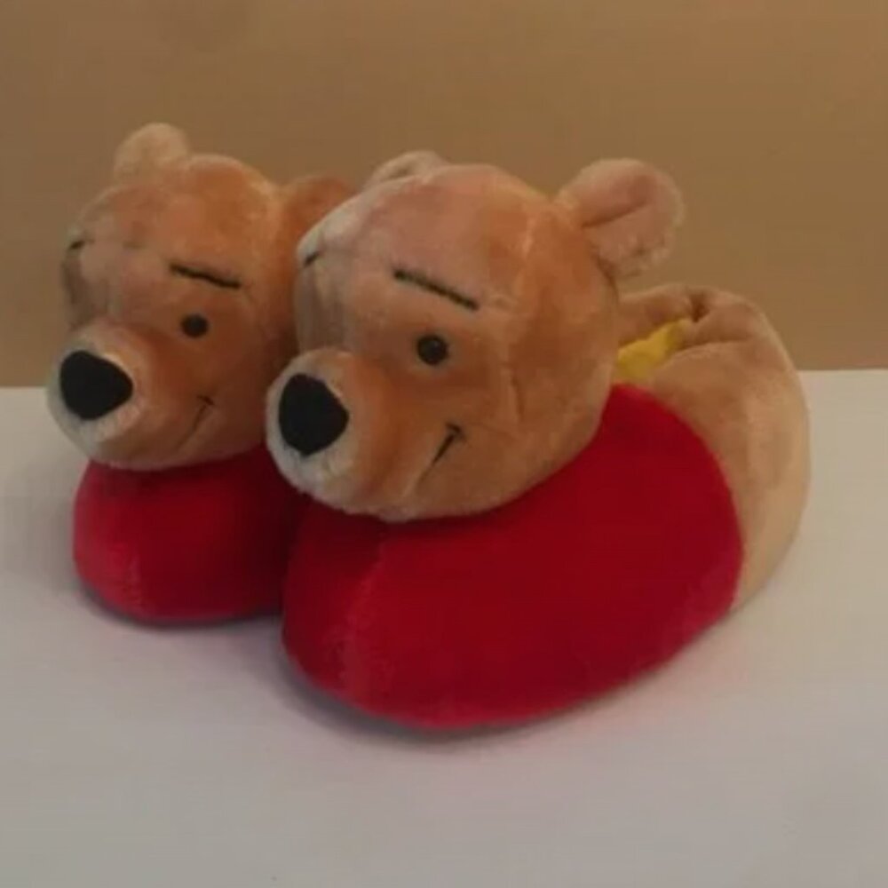 VINTAGE Winnie the Pooh Slippers